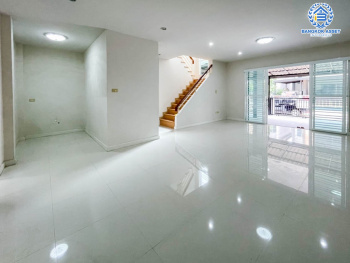 *****บ้านแฝดมือสอง ม.ทิพธนา เพชรเกษม 53 พร้อมรองรับทุกความสุข บนเนื้อที่ 40 ตร.ว. ฟังก์ชัน 4 ห้องนอน 3 ห้องน้ำ 2 ที่จอด บนทำเลใกล้ The Mall บางแค รถไฟฟ้าสายสีน้ำเงิน "สถานีบางแค" เชื่อมสู่ถนนกาญจนาภิเษก, ถนนเพชรเกษม, ถนนพุทธมณฑลสาย2